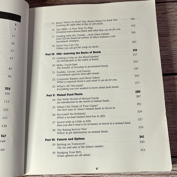 Vintage Book 1994 - The complete idiots guide to making money on Wall Street - Picture 13 of 17